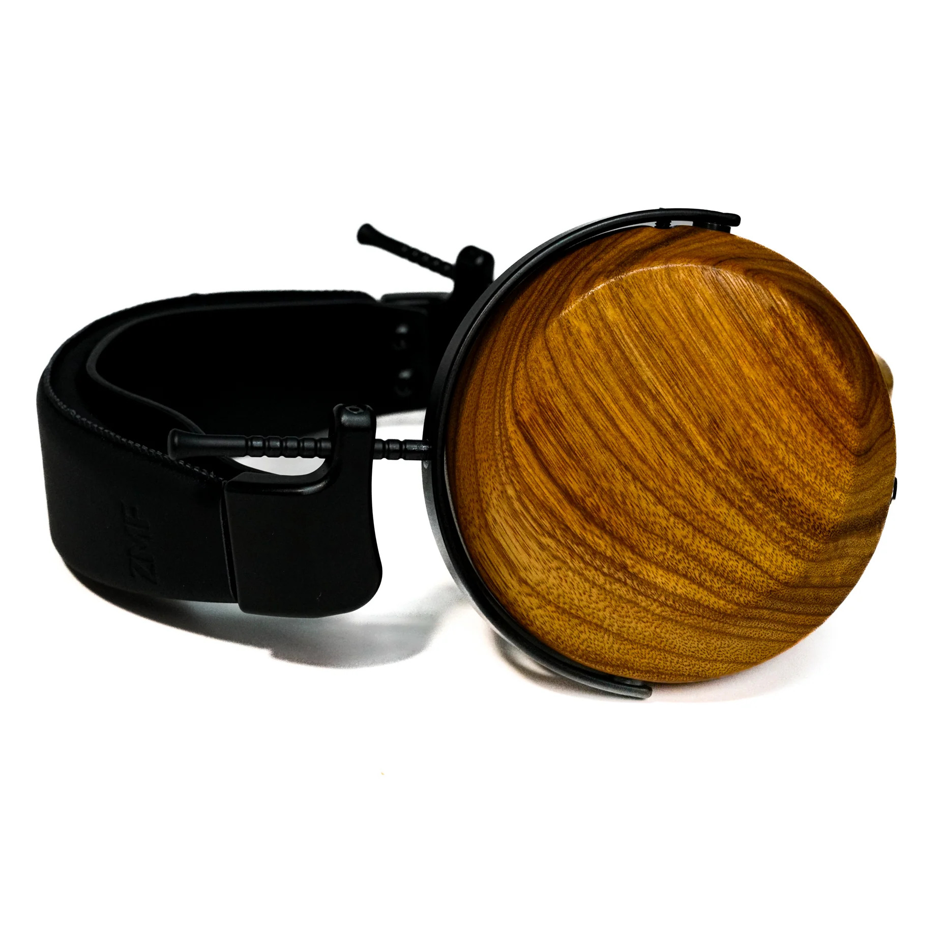 ZMF Atrium Closed Canary Wood Cuffia